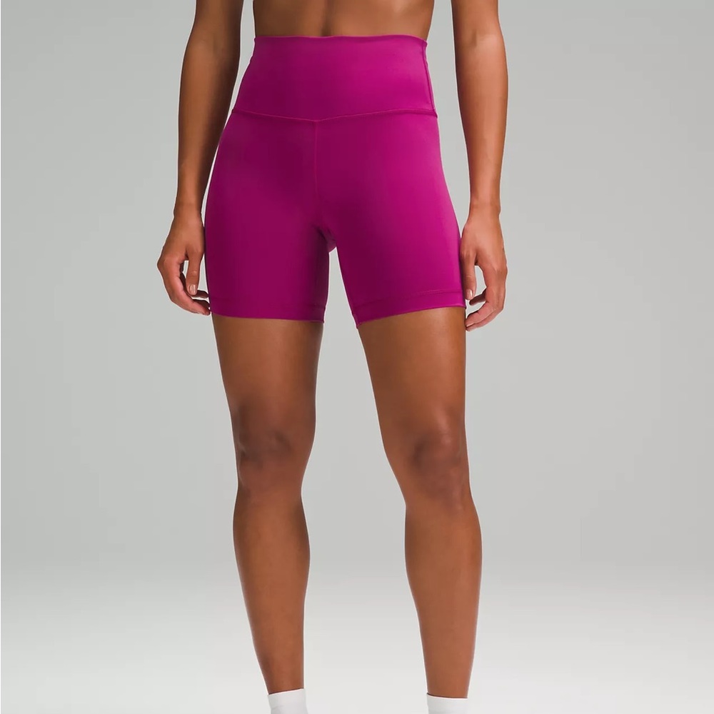 Wunder Train Contour Fit High-Rise Short 6”
